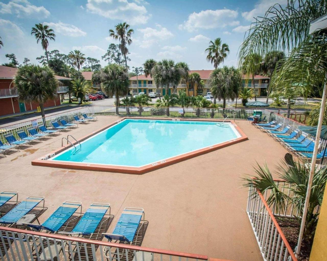 Quality Inn & Suites Eastgate Kissimmee Exterior foto
